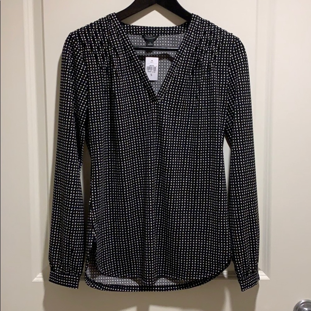 Black and white v-neck blouse/dress shirt